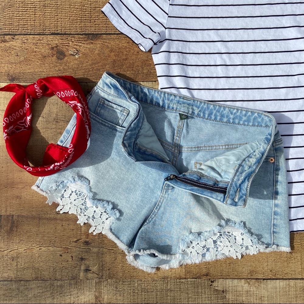 WILD FABLE Distressed SHORTS with Lace Pockets - Picture 5 of 7